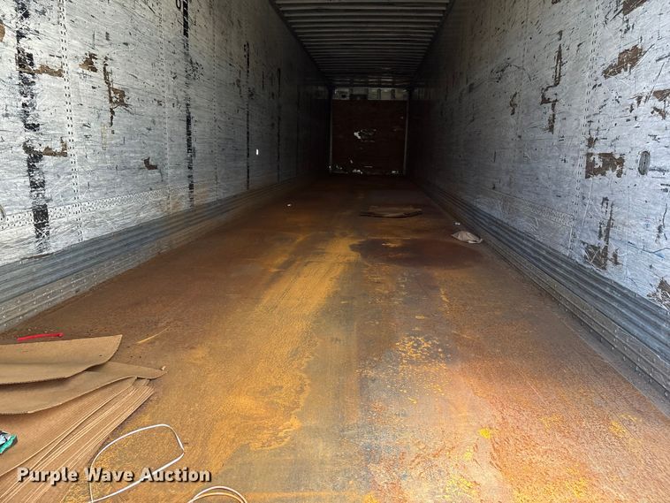 image for item EM0608 1999 Wabash dry van trailer