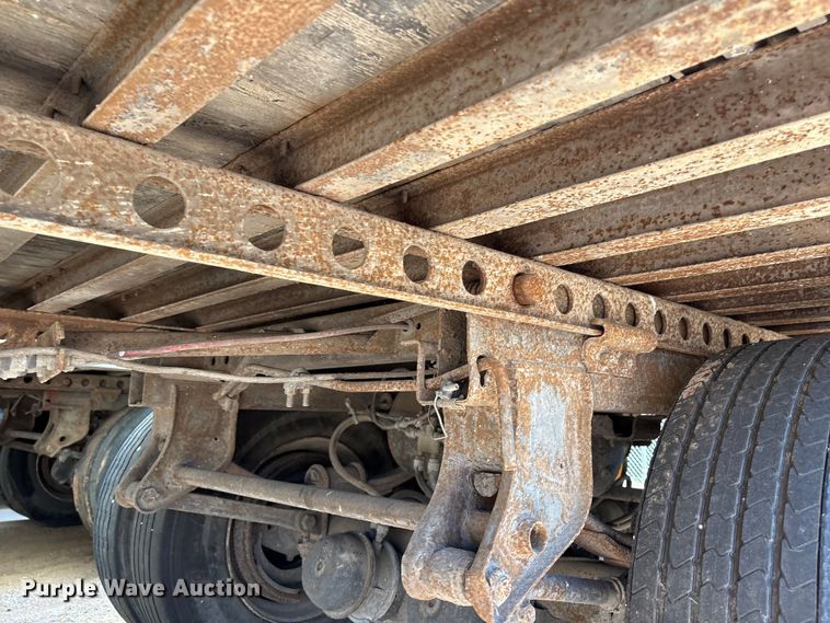 image for item EM0608 1999 Wabash dry van trailer