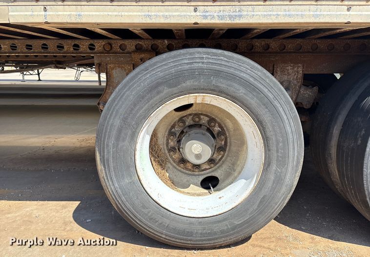 image for item EM0608 1999 Wabash dry van trailer