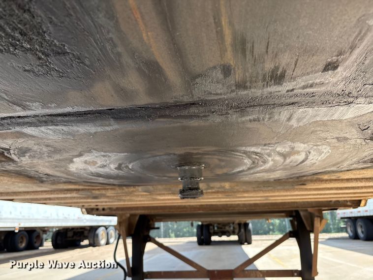 image for item EM0614 1999 Wabash dry van trailer