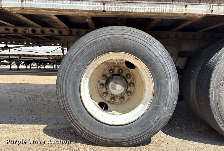 image for item EM0614 1999 Wabash dry van trailer