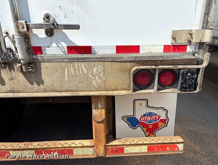 image for item EM0616 2006 Utility VS2DC dry van trailer