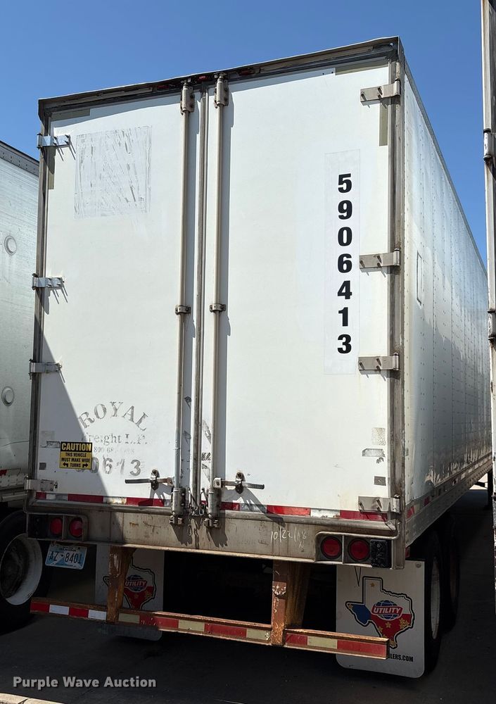 image for item EM0618 2006 Utility VS2DX dry van trailer