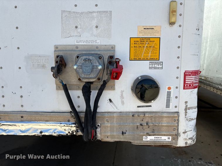 image for item EM0618 2006 Utility VS2DX dry van trailer