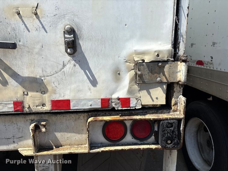 image for item EM0621 2006 Lufkin TFV-CL-110 dry van trailer