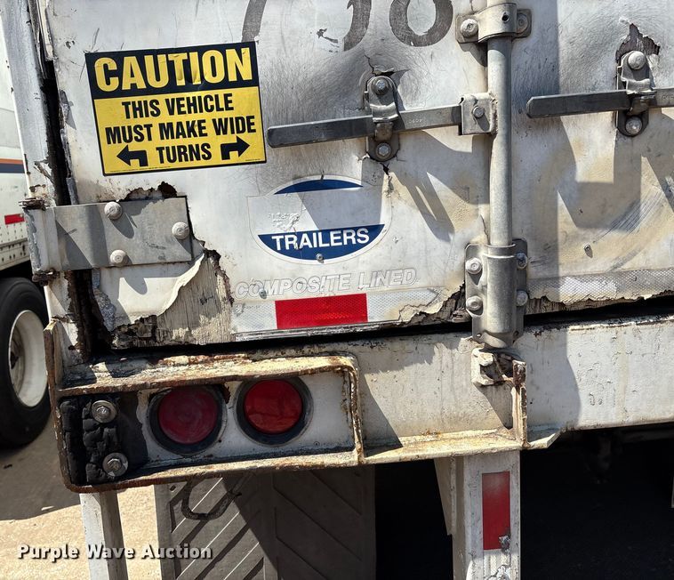 image for item EM0621 2006 Lufkin TFV-CL-110 dry van trailer