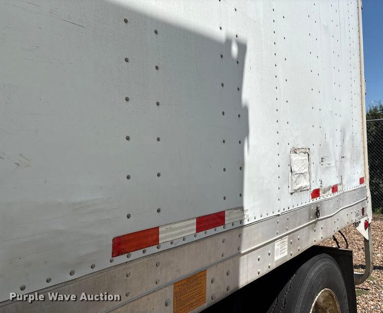 image for item EM0621 2006 Lufkin TFV-CL-110 dry van trailer