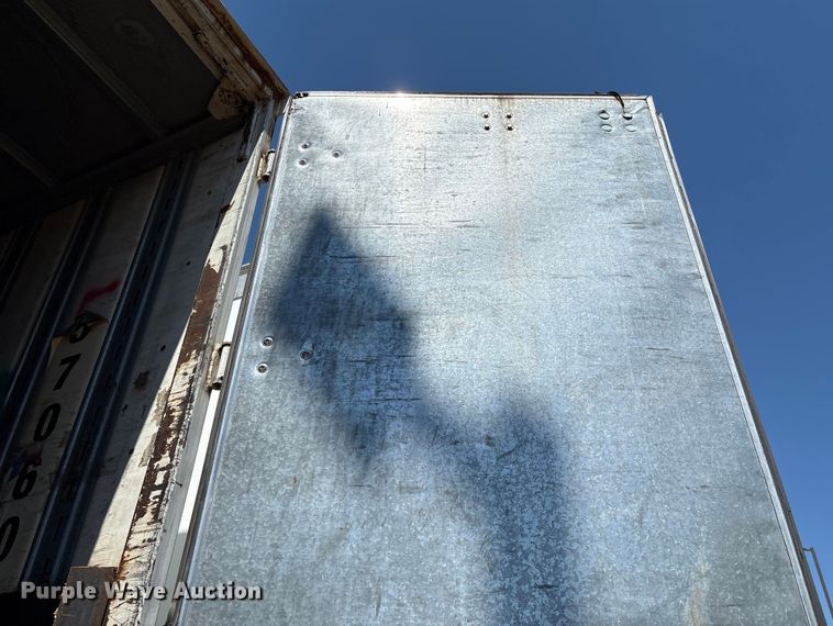 image for item EM0621 2006 Lufkin TFV-CL-110 dry van trailer