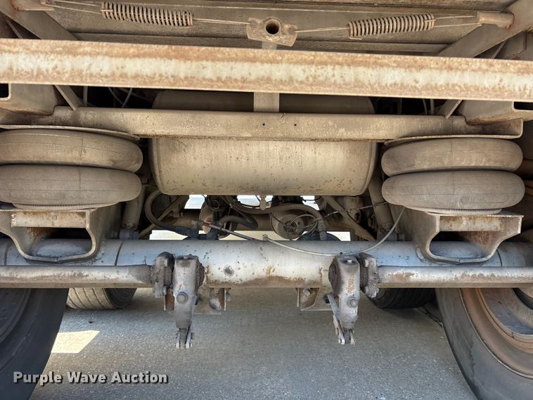 image for item EM0621 2006 Lufkin TFV-CL-110 dry van trailer