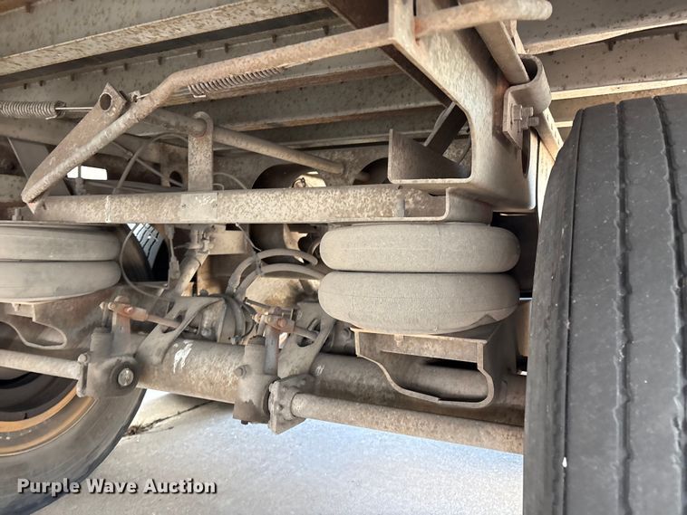 image for item EM0621 2006 Lufkin TFV-CL-110 dry van trailer