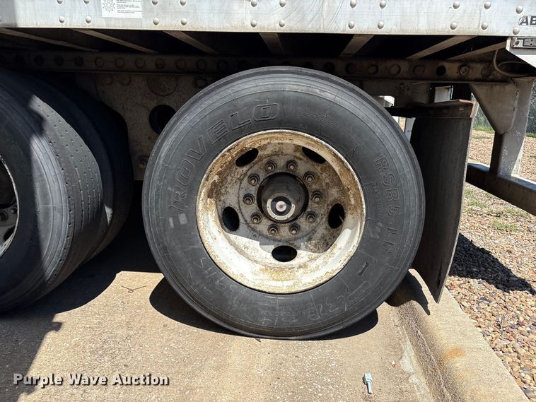 image for item EM0621 2006 Lufkin TFV-CL-110 dry van trailer