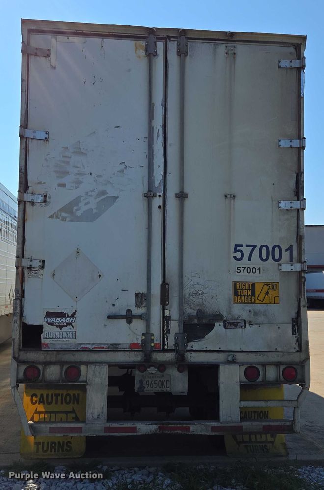 image for item EM0643 1999 Wabash dry van trailer