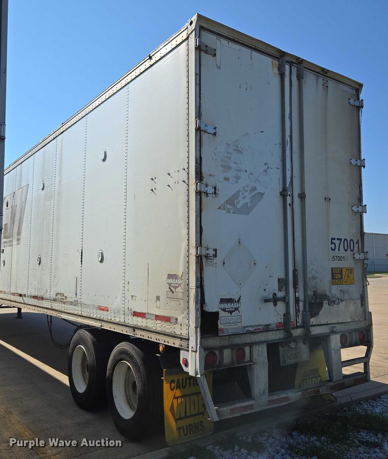 image for item EM0643 1999 Wabash dry van trailer