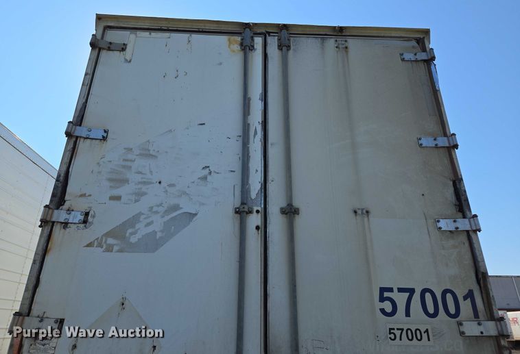image for item EM0643 1999 Wabash dry van trailer