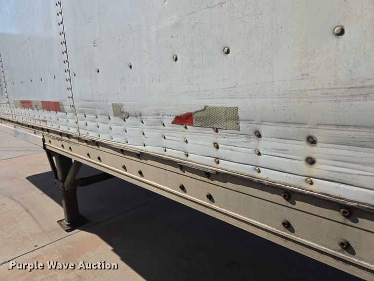 image for item EM0643 1999 Wabash dry van trailer