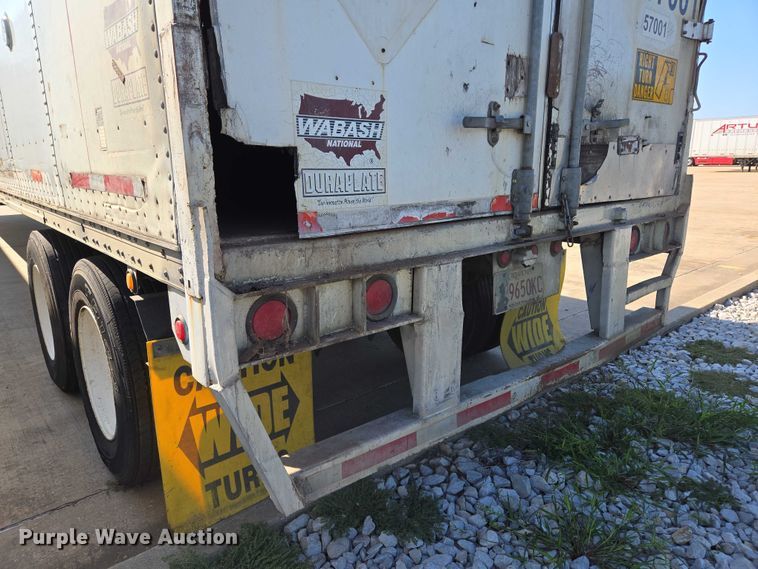 image for item EM0643 1999 Wabash dry van trailer