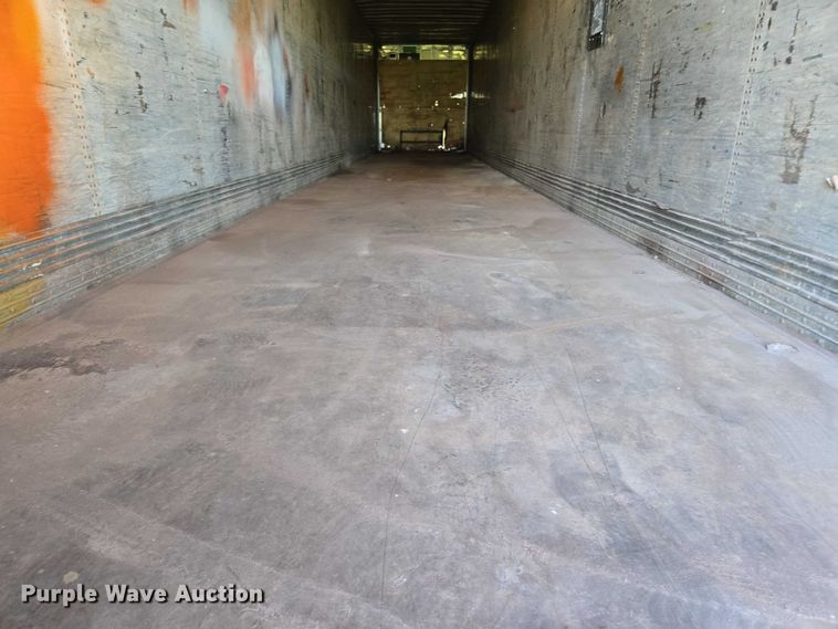 image for item EM0643 1999 Wabash dry van trailer