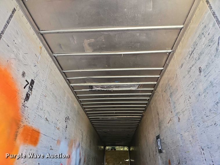image for item EM0643 1999 Wabash dry van trailer