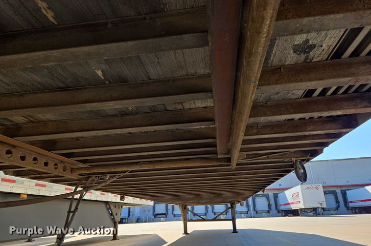 image for item EM0643 1999 Wabash dry van trailer