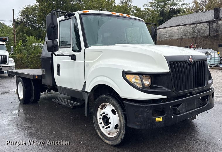 image for item EM6105 2012 International Terrastar flatbed truck
