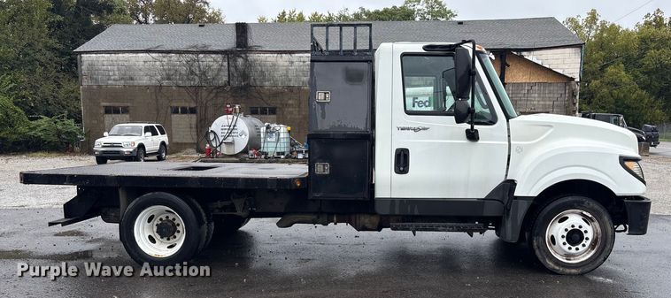 image for item EM6105 2012 International Terrastar flatbed truck