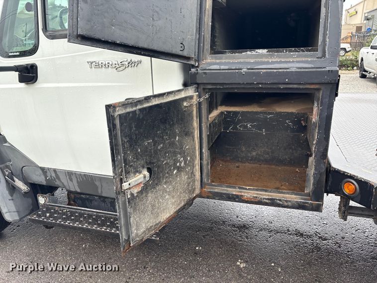 image for item EM6105 2012 International Terrastar flatbed truck