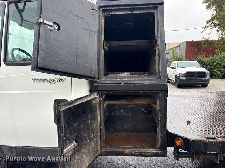 image for item EM6105 2012 International Terrastar flatbed truck