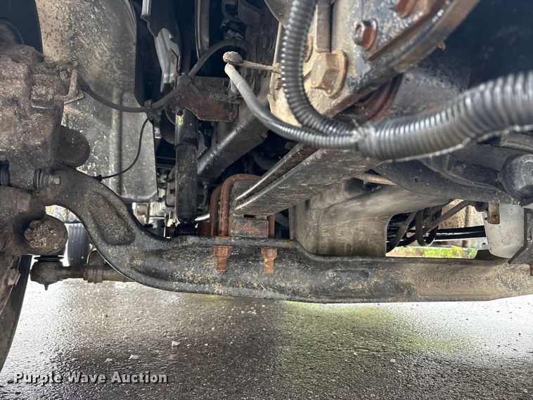 image for item EM6105 2012 International Terrastar flatbed truck