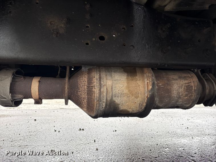 image for item EM6105 2012 International Terrastar flatbed truck