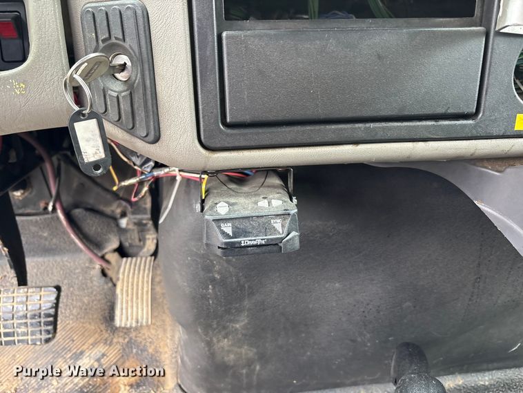 image for item EM6105 2012 International Terrastar flatbed truck