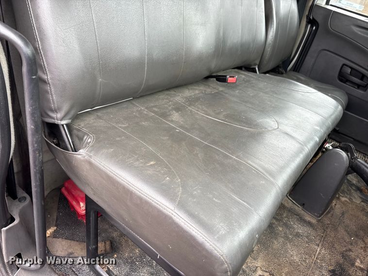 image for item EM6105 2012 International Terrastar flatbed truck