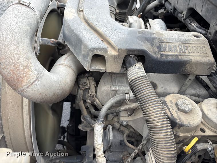 image for item EM6105 2012 International Terrastar flatbed truck