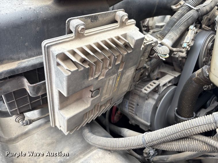 image for item EM6105 2012 International Terrastar flatbed truck