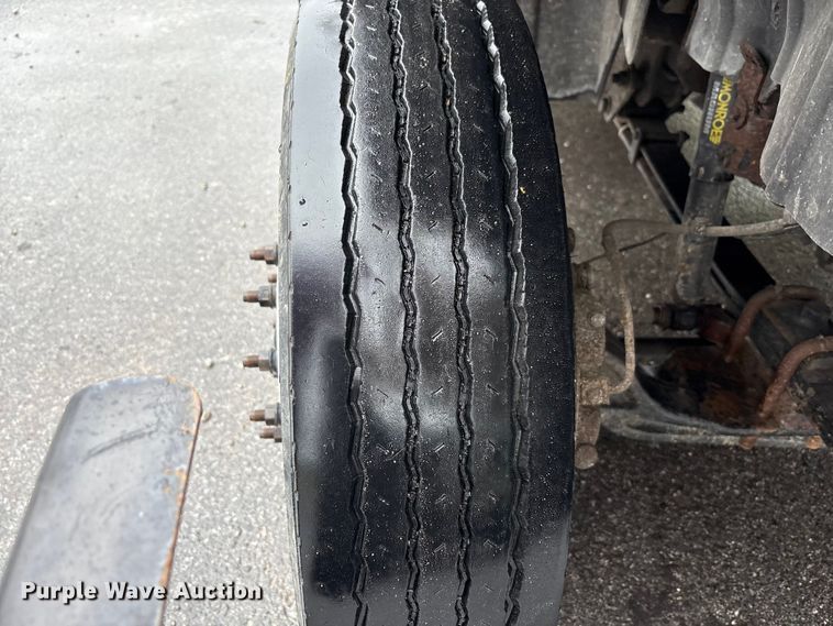 image for item EM6105 2012 International Terrastar flatbed truck