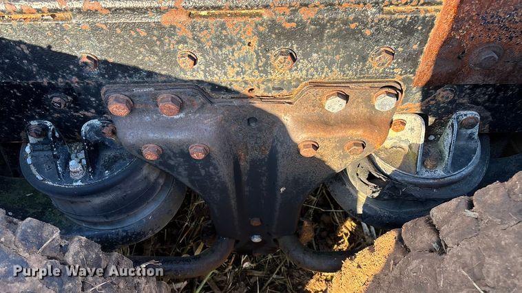 image for item EN5657 1993 Kenworth semi truck