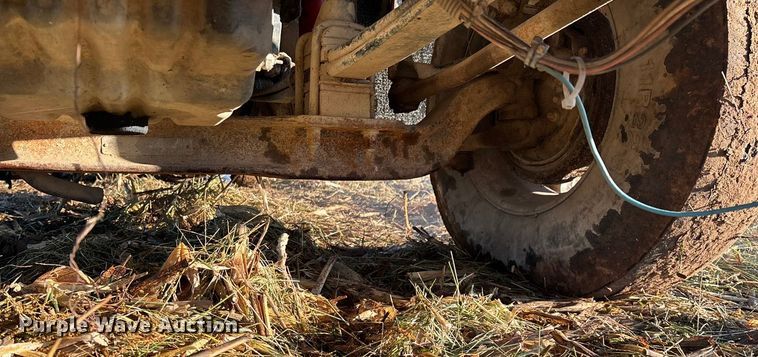 image for item EN5657 1993 Kenworth semi truck