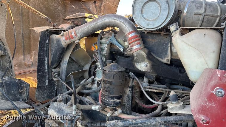 image for item EN5657 1993 Kenworth semi truck