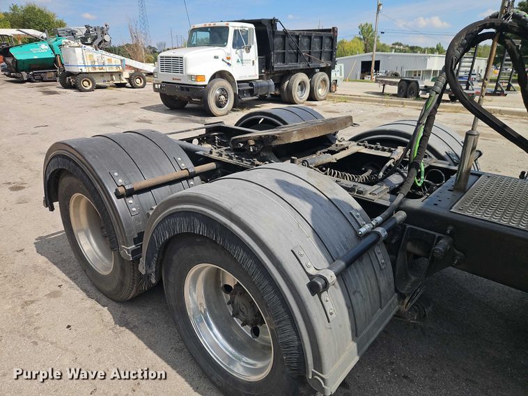 image for item EO4703 2012 International ProStar semi truck