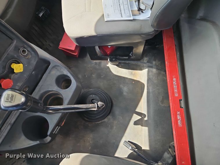 image for item EO4703 2012 International ProStar semi truck