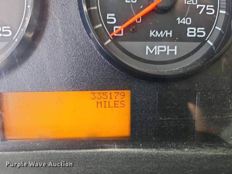 image for item EO4703 2012 International ProStar semi truck