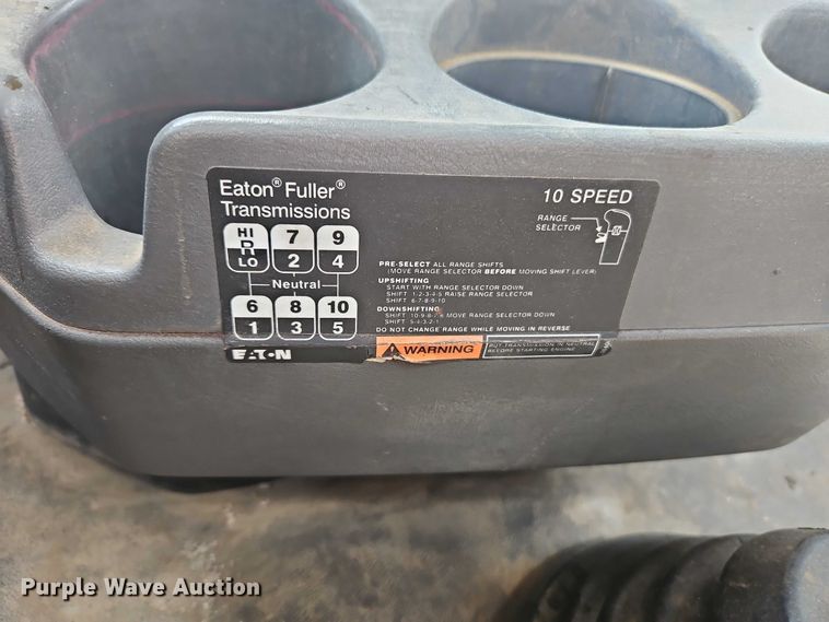 image for item EO4703 2012 International ProStar semi truck