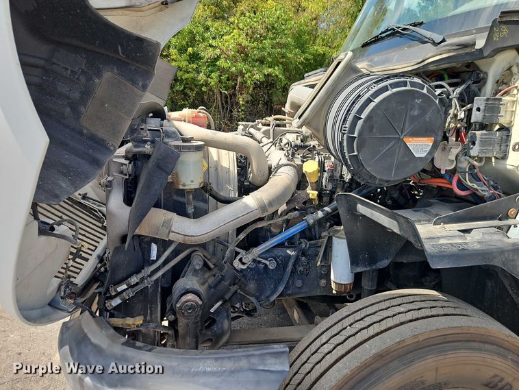 image for item EO4703 2012 International ProStar semi truck