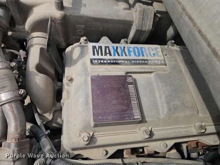 image for item EO4703 2012 International ProStar semi truck