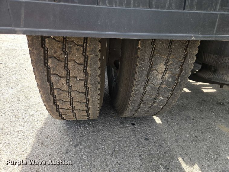 image for item EO4703 2012 International ProStar semi truck