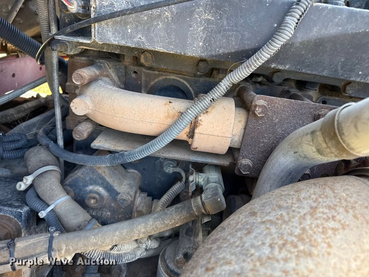 image for item EP0524 1998 Freightliner FLD semi truck