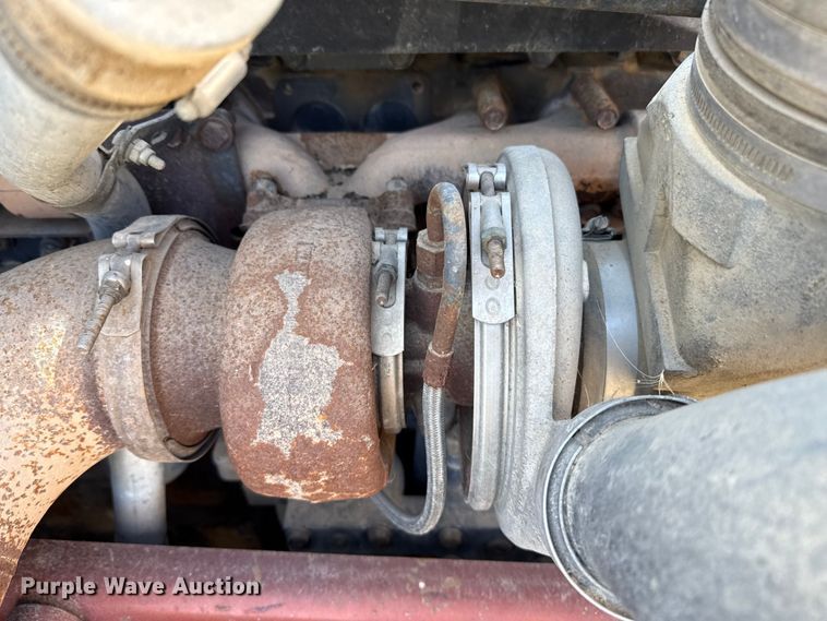 image for item EP0524 1998 Freightliner FLD semi truck