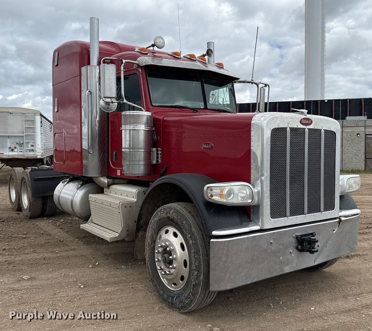 CAMIóN CAMAROTE 2015 PETERBILT