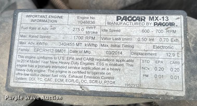 image for item EP0677 2015 Peterbilt 389 semi truck