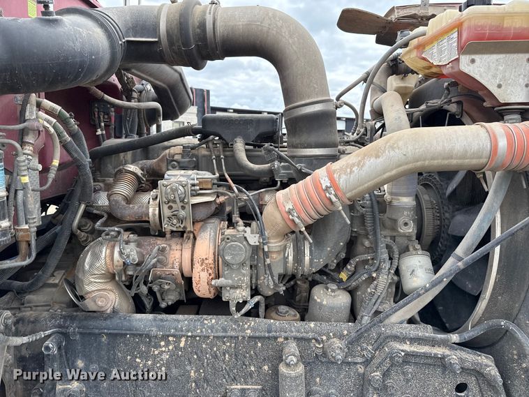 image for item EP0677 2015 Peterbilt 389 semi truck