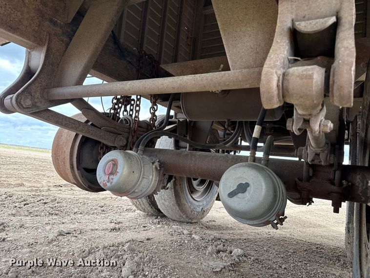 image for item EP0678 1997 Timpte grain trailer